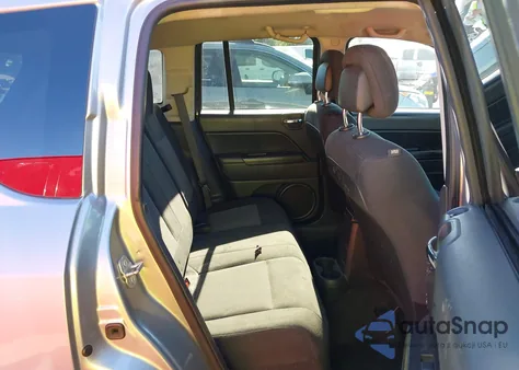 2016 Jeep Compass Sport z USA, uszkodzony, nr VIN 1C4NJCBA7GD715662